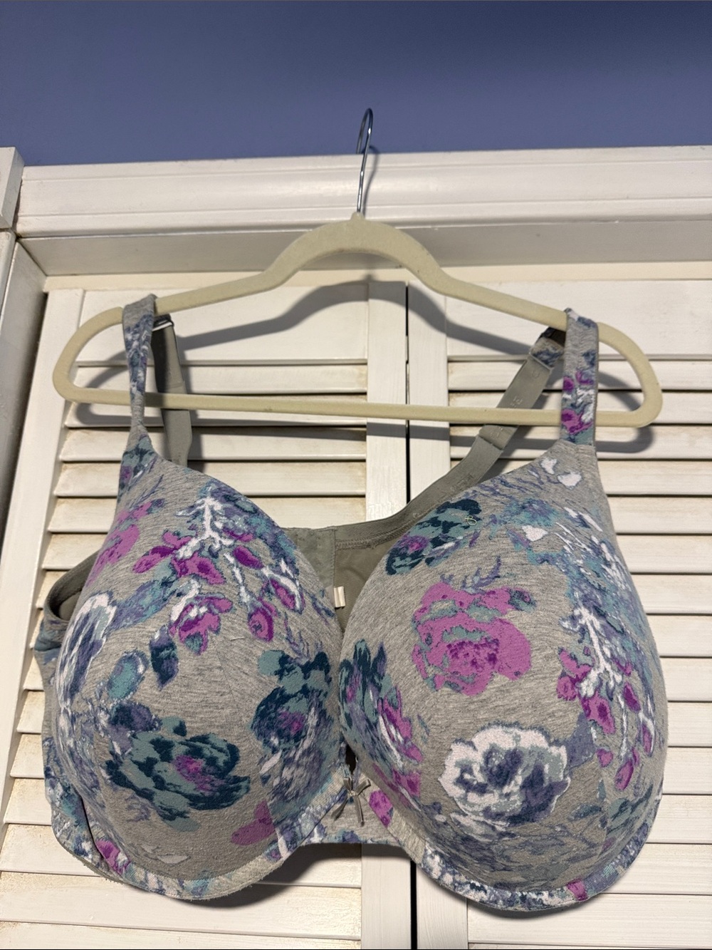Cacique - Full-Coverage T-Shirt Bra - Gray with Purple Floral